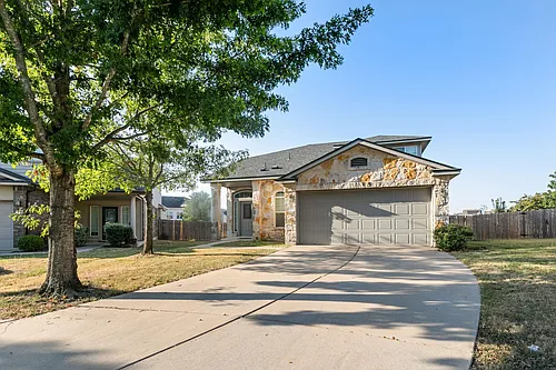 1205 Logan Dr Photo 1