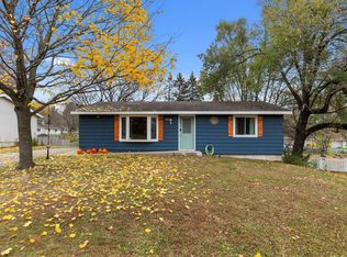 602 North St, Waupaca, WI 54981
