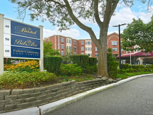 50 Merrick Avenue #307, East Meadow, NY 11554