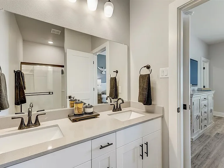 Carmel Villas — Photo 72
