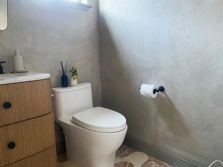 301 Caspian Ct — Photo 17
