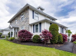 743 Main St APT 1, Reading, MA 01867