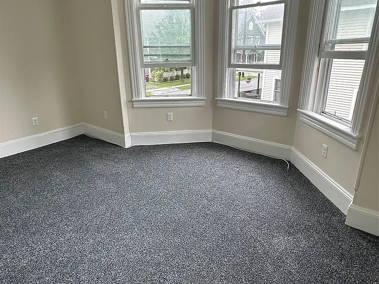19 Wheeler Ave — Photo 12