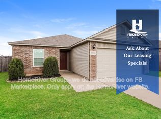 10304 Hidden Village Dr, Oklahoma City, OK 73120
