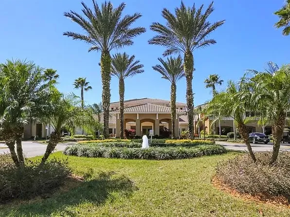 202 Bedford Trl, Sun City Center, FL 33573