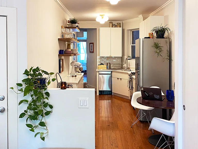 832 Classon Ave #2R — Photo 5