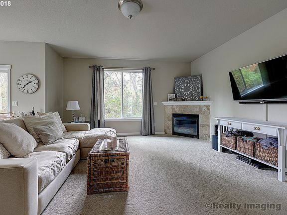 3rd image of 1913 SE 113th Ct