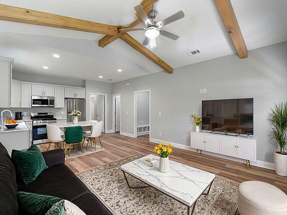 5th image of 8557 Sonnyboy Ln