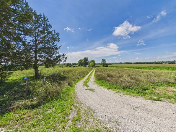 7606 Cliffland Rd, Ottumwa, IA 52501