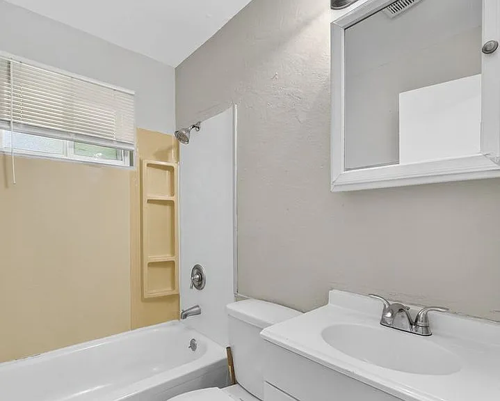 10772 Spring Garden Dr — Photo 25