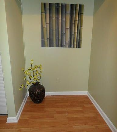 4th image of 118 Monroe St #80
