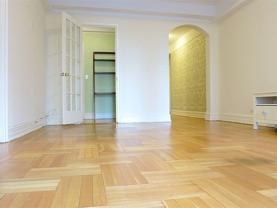 1st image of 311 E 72nd St APT 8G