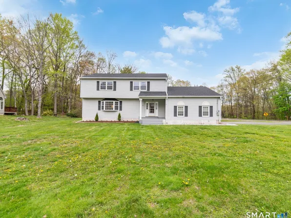 6 El Toro Drive, Bristol, CT 06010