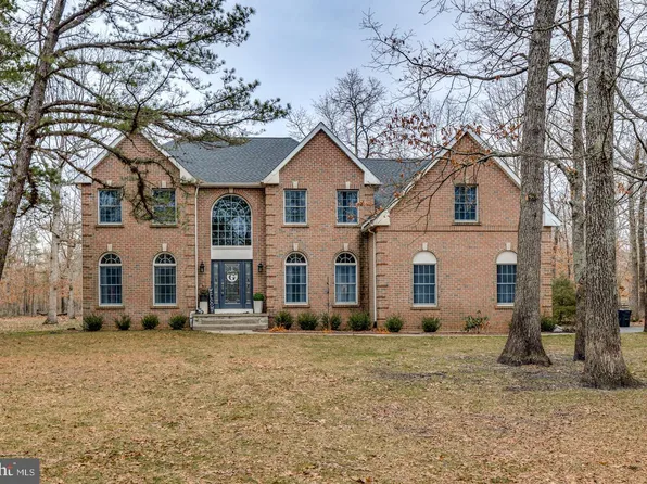 7 Bridlewood Ct, Tabernacle, NJ 08088