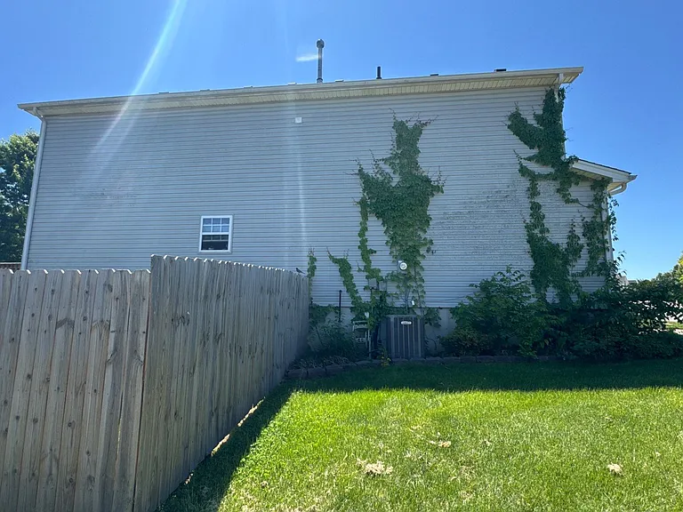 7901 Bridlewood Pl — Photo 5