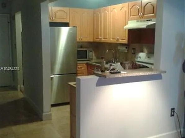 12500 NE 15th Ave APT 512, North Miami, FL 33161