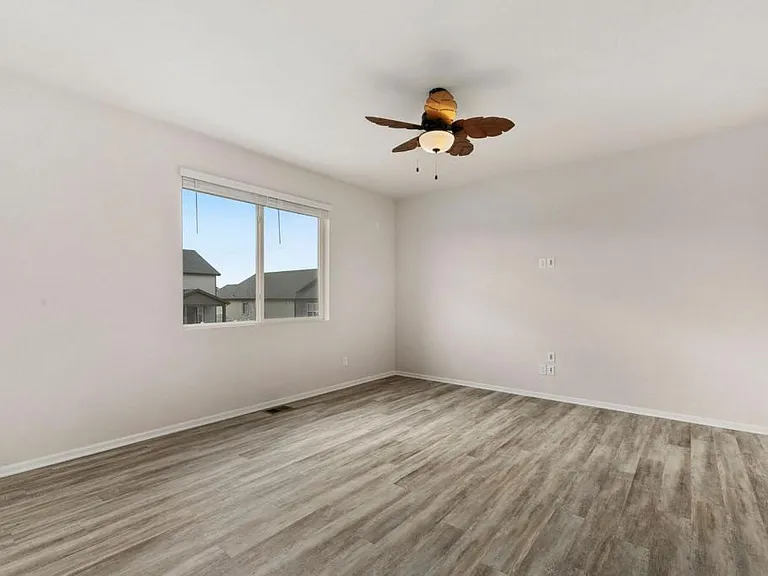 1867 Paley Dr — Photo 6