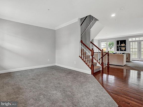 5th image of 1403 Hope Farm Ct