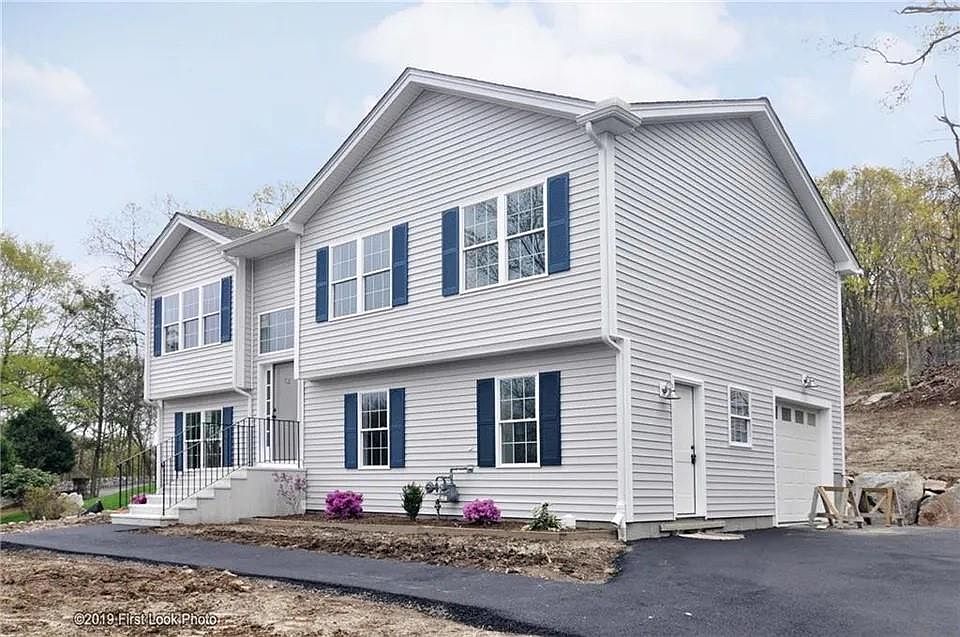 62 Progress St, Lincoln, RI 02865 Zillow