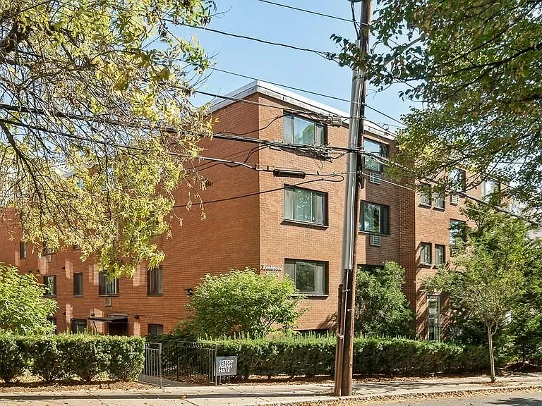 197 Kent St #35 — Photo 11