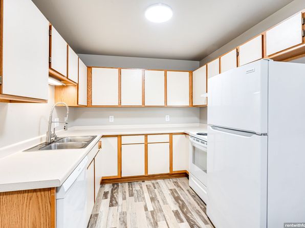 Lincoln Ridge | 906 S Lincoln Ave, Beaver Dam, WI