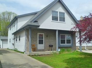 2535 S 68th St, Milwaukee, WI 53219