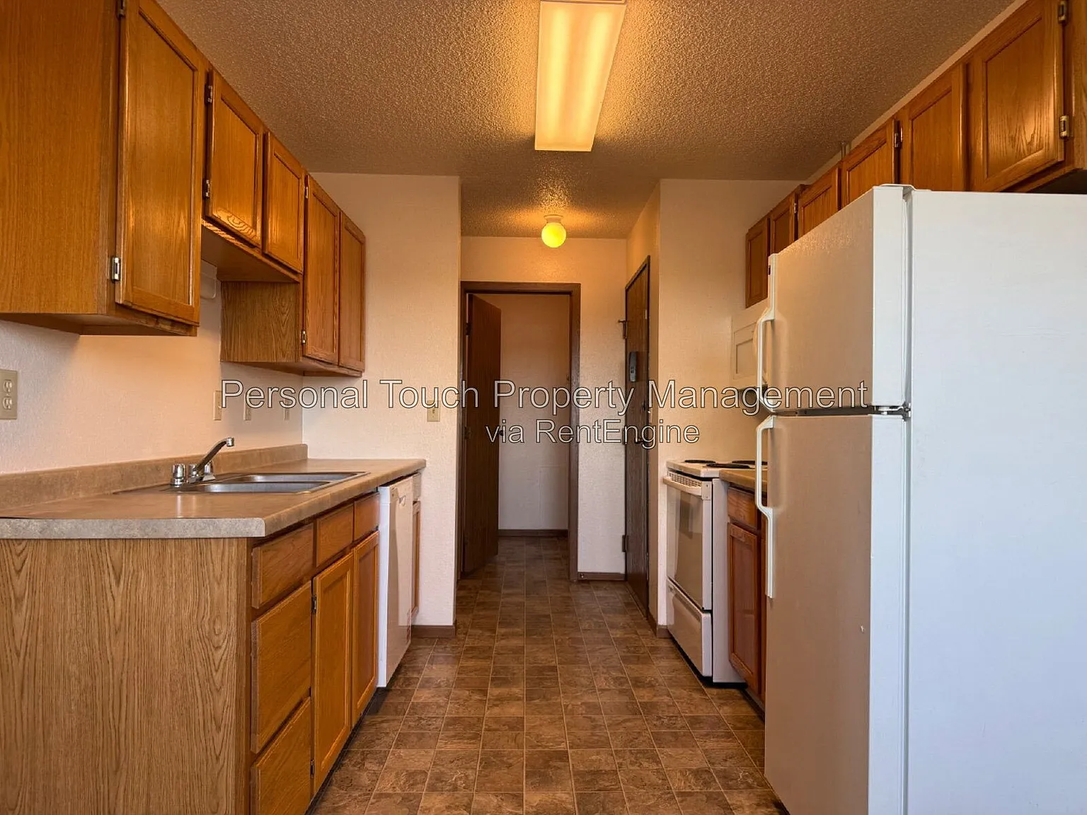 2 bed, 1.0 bath, 946 sqft, $950 — Photo 4