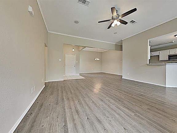 4th image of 729 Tranquility Ln