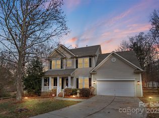 2805 Cross Tie Ln, Matthews, NC 28105