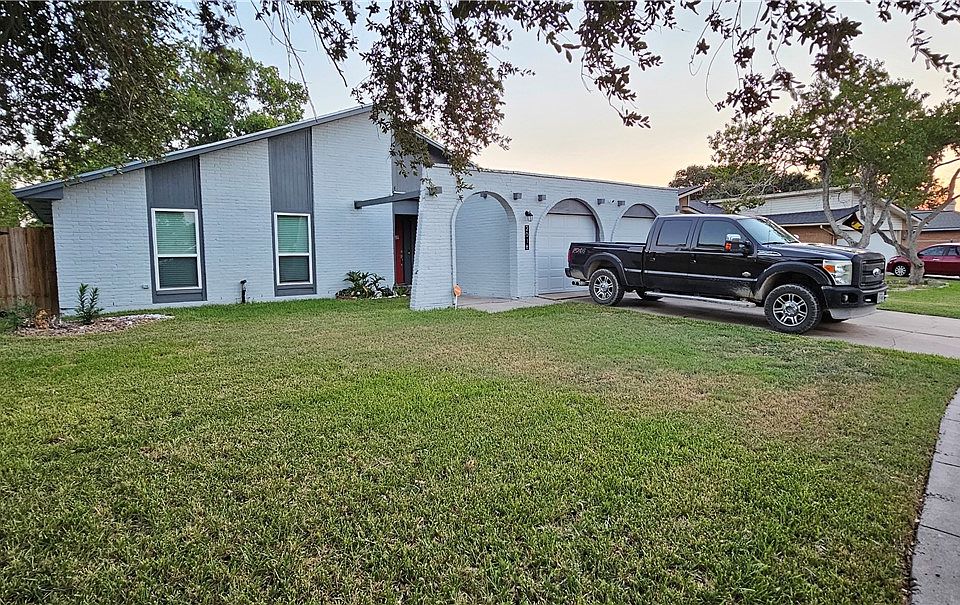 2018 Matagorda Dr, Portland, TX 78374 MLS 427143 Zillow