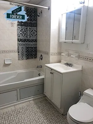 Rented by Fifth & Forever LLC | media 70