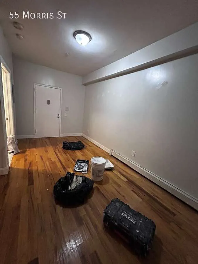 2 bed, $2,200 — Photo 1