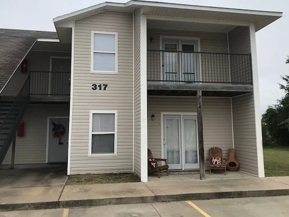 317 Erin Pl