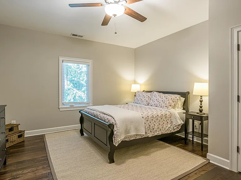3310 Felicia Ct — Photo 34