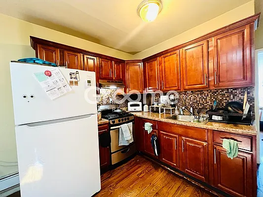 Rented by GROOME REALTY LLC | media 16