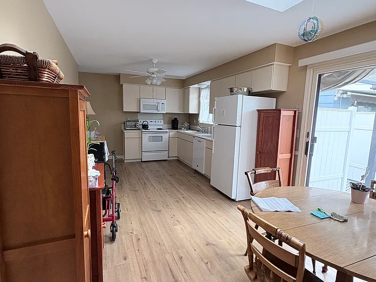 74 Cliff Dr — Photo 18