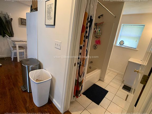 3rd image of 306 Summit Ave #0cd095433