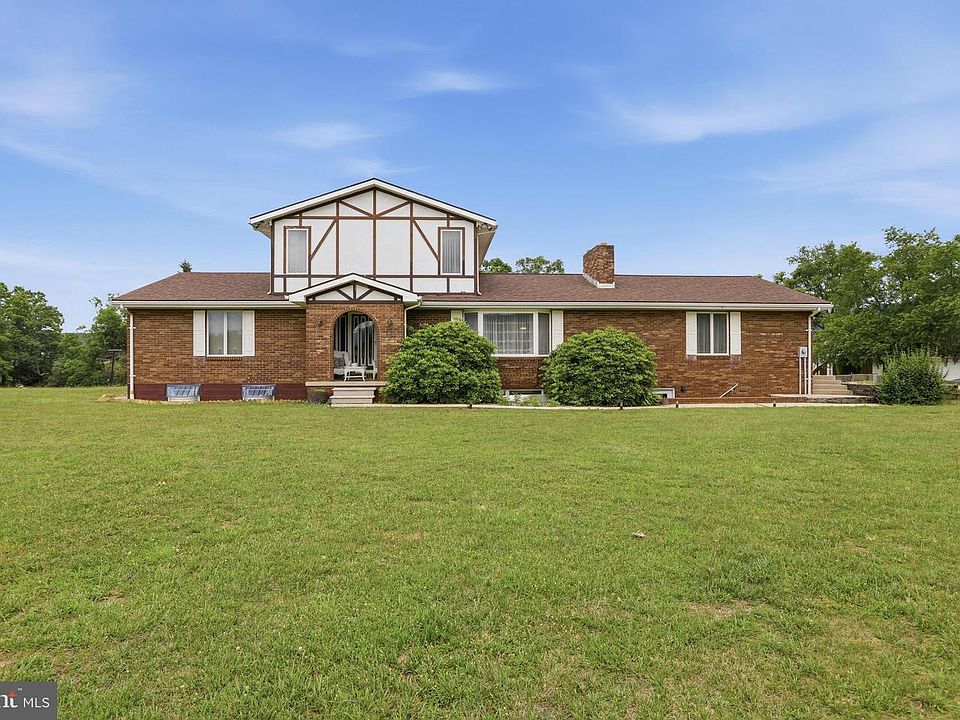 1st image of 76 Freedom Ln