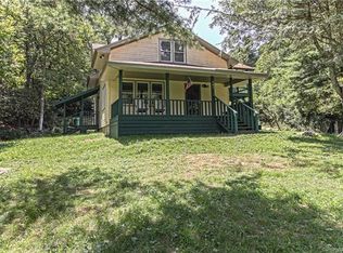 745 Buchanan Trl, Newland, NC 28657