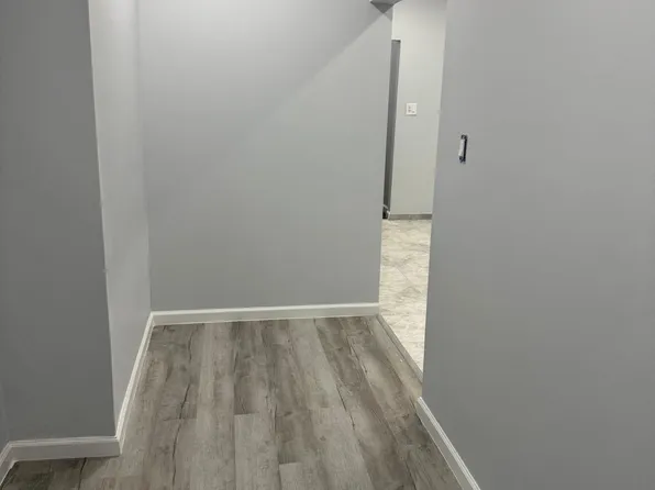 158 W 33rd St Floor 1, Bayonne, NJ 07002