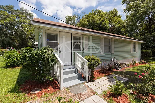 3303 Jones St Photo 1