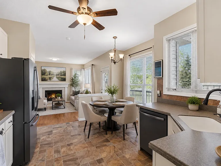 12822 Isle Royale Dr — Photo 9