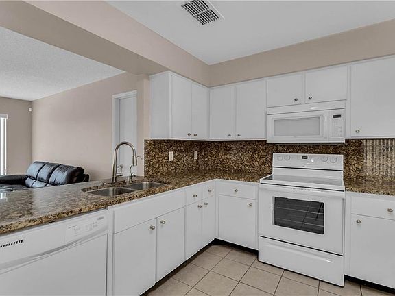 3rd image of 8108 Brocatel Ct