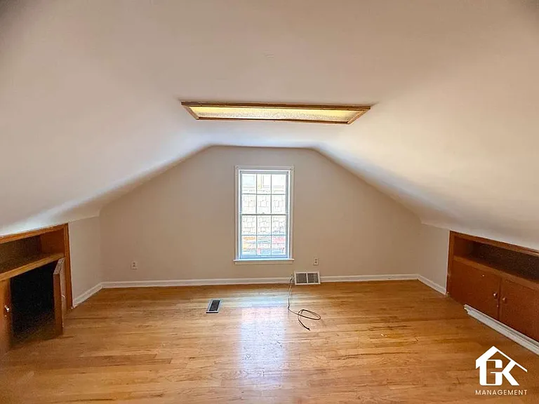 13581 Penrod St — Photo 13