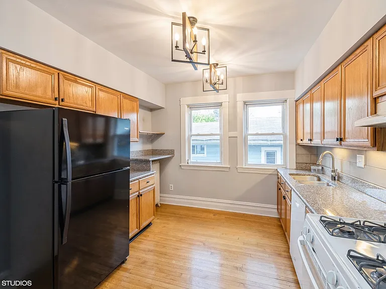 108 Clinton Ave #2 — Photo 6
