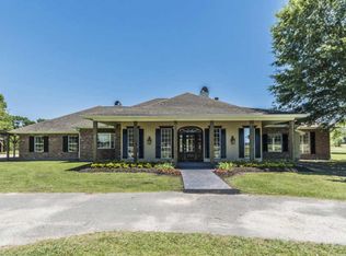 5715 Woodlawn Rd, Maurice, LA 70555