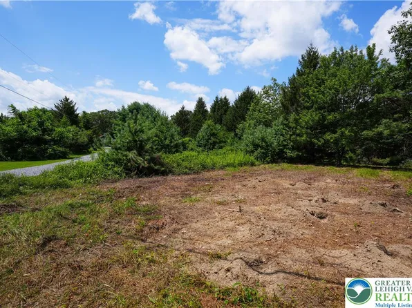 Cherry Hill Rd #8, Palmerton, PA 18071