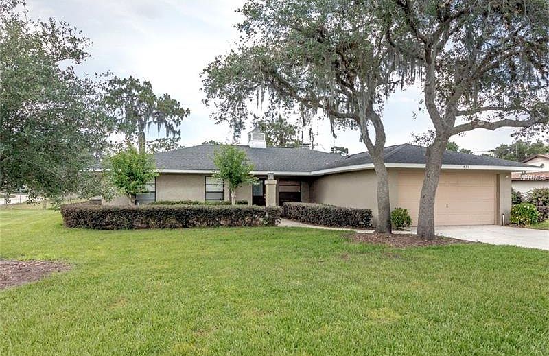 1st image of 435 N Crooked Lake Dr