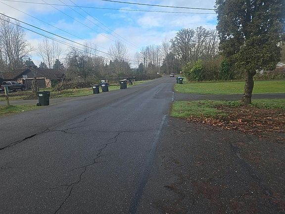 4th image of 11344 6th Ave SE