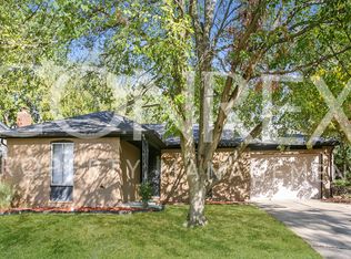 8430 Skyway Dr, Indianapolis, IN 46219